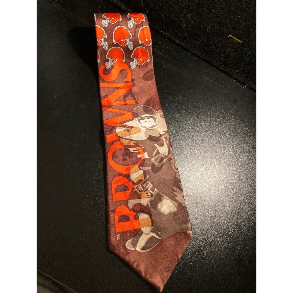 Vintage Team NFL Cleveland Browns Silk Tie Brown Orange Graphic AFC Central 4in
